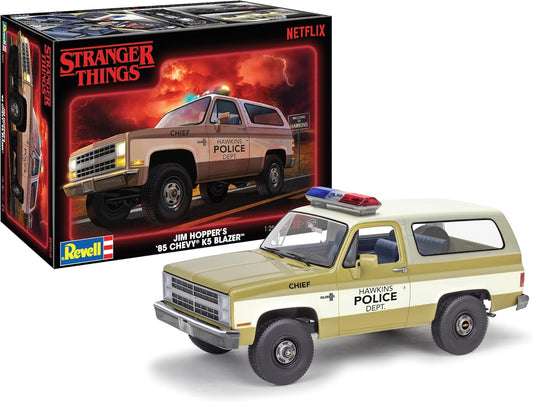 Revell 1/25 Jim Hopper's '85 Chevy K5 Blazer - Strange things