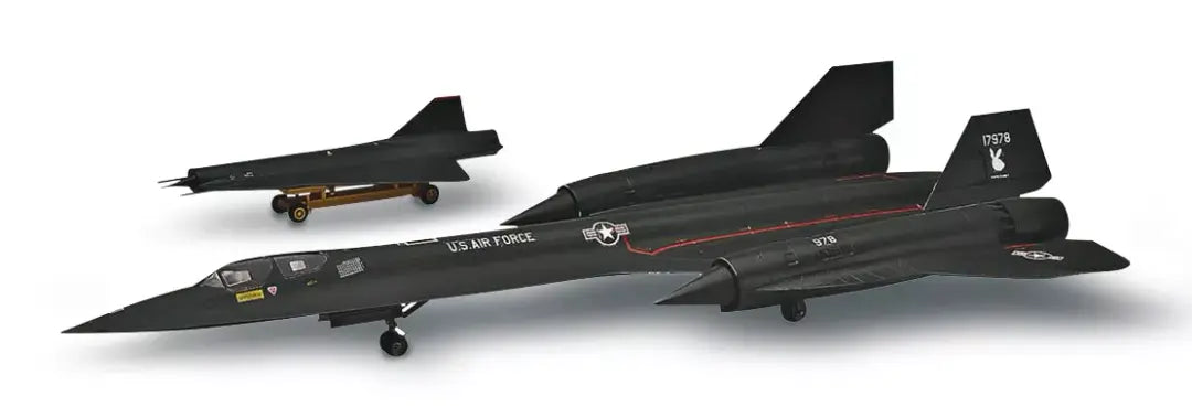 Revell 1/72 LOCKHEED SR-71 BLACKBIRD
