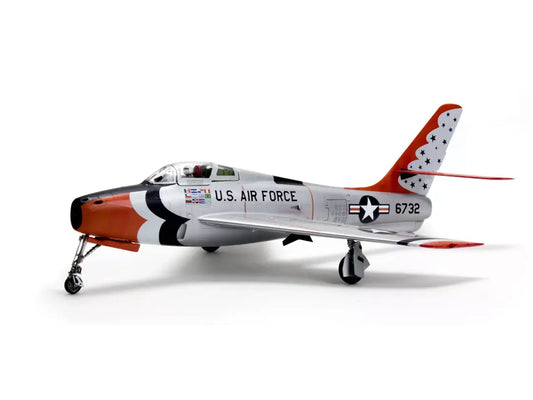 Revell 1/48 F-84F Thunderstreak "Thunderbirds"