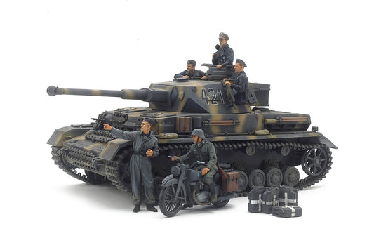 Tamiya 1/35 German Panzer Iv Ausf.G Early Motorcycle Set Eastern Front