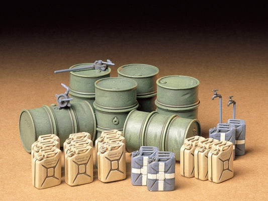 Tamiya 1/35 German Fuel Drum Set