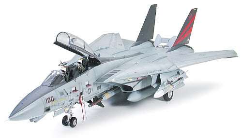 Tamiya 1/32 F-14A Tomcat Black Knights