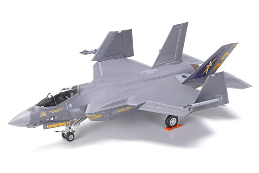 Tamiya 1/72 Lockheed Martin F-35C Lightning II