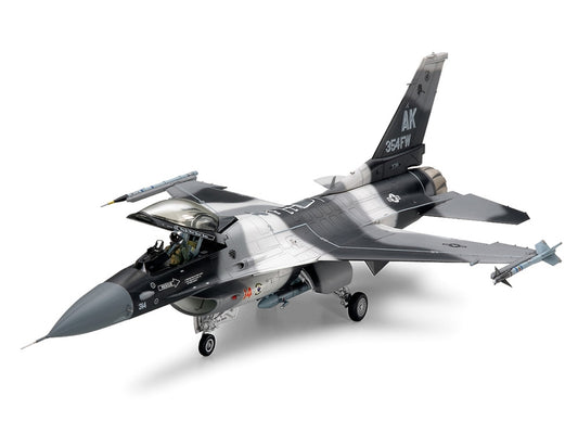 Tamiya 1/48 F-16C/N "Aggressor/Adversary"