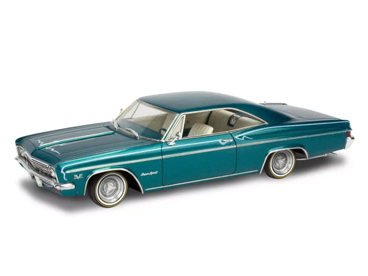 Revell 1/25 1966 Chevy Impala SS