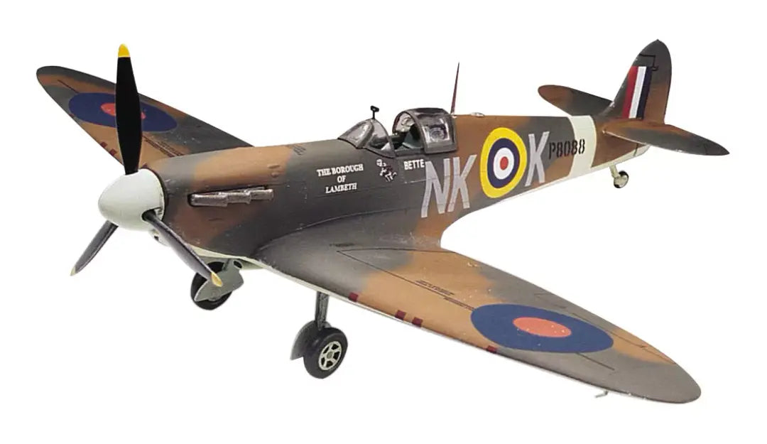 Revell 1/8 SPITFIRE MK-II 11/98