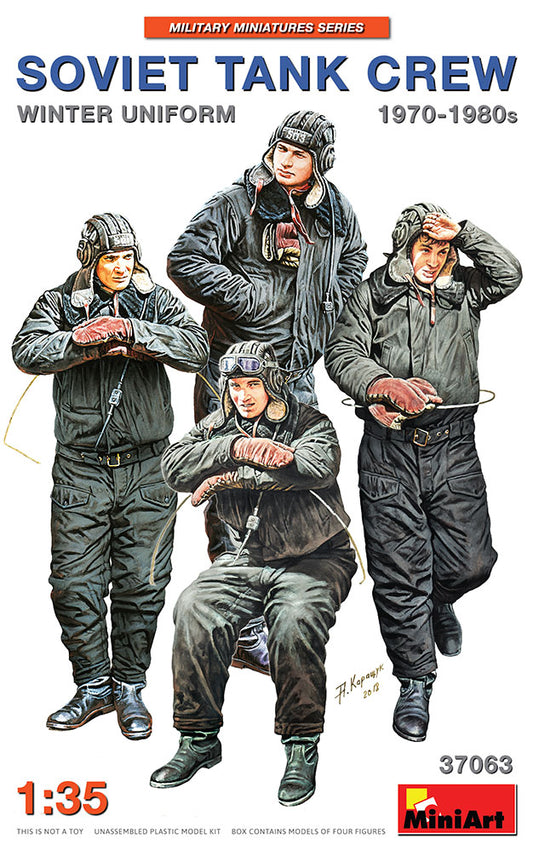 MiniArt 1/35 SOVIET TANK CREW 1970-1980s. WINTER UNIFORM