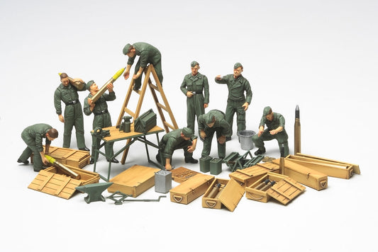 Tamiya 1/48 WWII German Tank Crew Field Maintenance