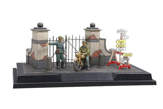 Tamiya 1/35 Scene Set#2-Ger Field Police
