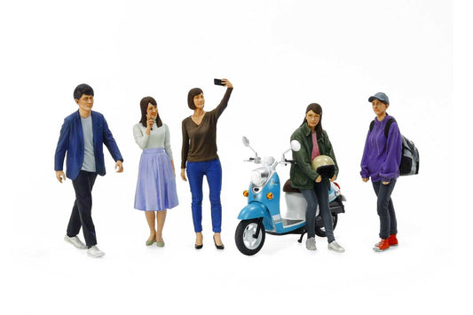 Tamiya 1/24 Campus Friends SET 2